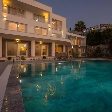 Villa Front Super Vılla Boss 2