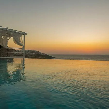 Front Super Boss 2 Villa