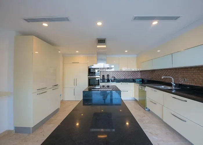 Front Super Boss 2 * ボドルム