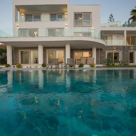 Front Super Boss 2 ヴィラ