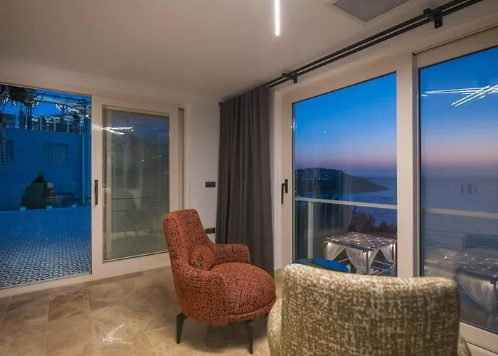 Front Super Boss 2 Βίλα *